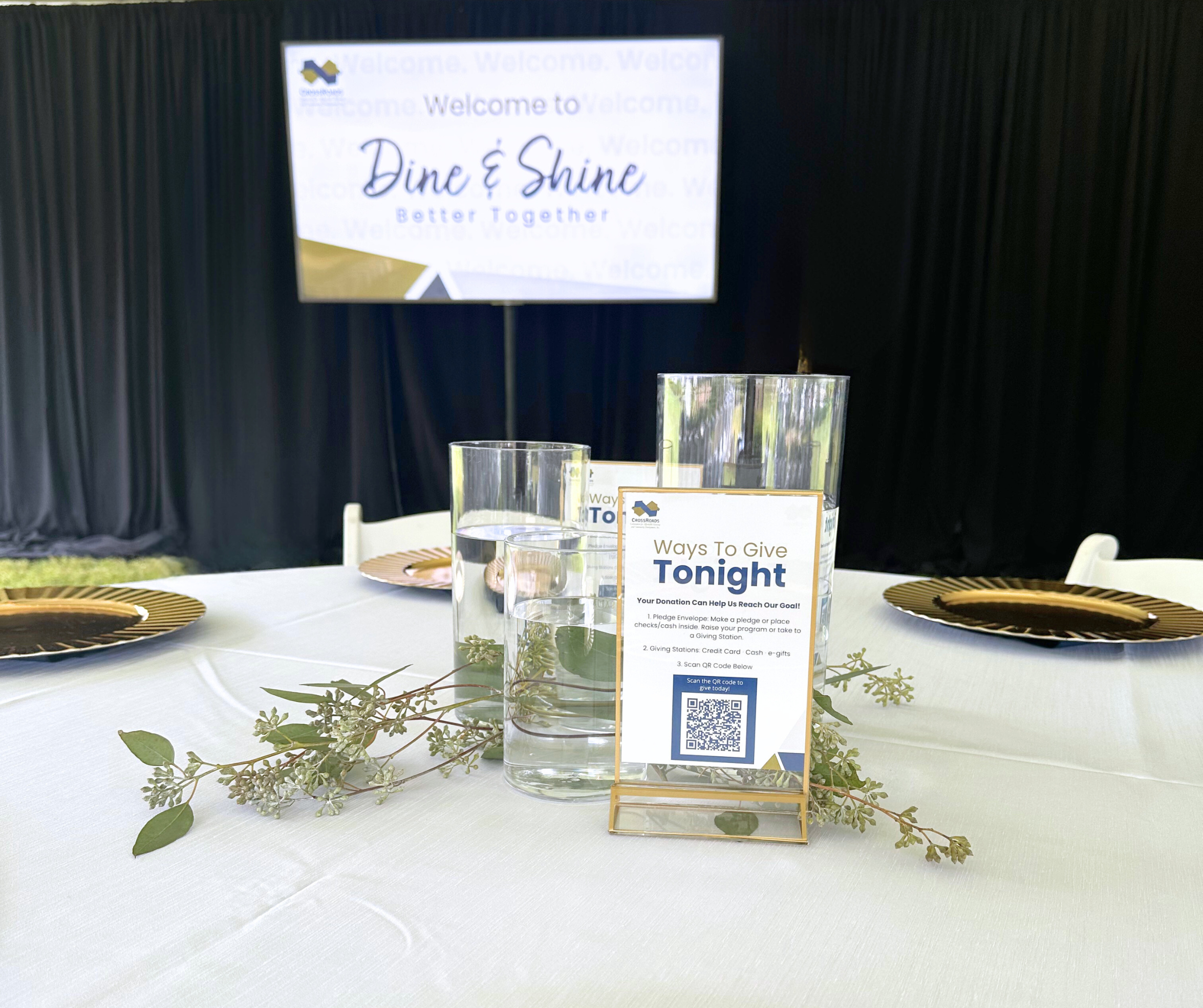 Crossroads Tabletop Displays and Monitor Graphics Crossroads Case Study 3